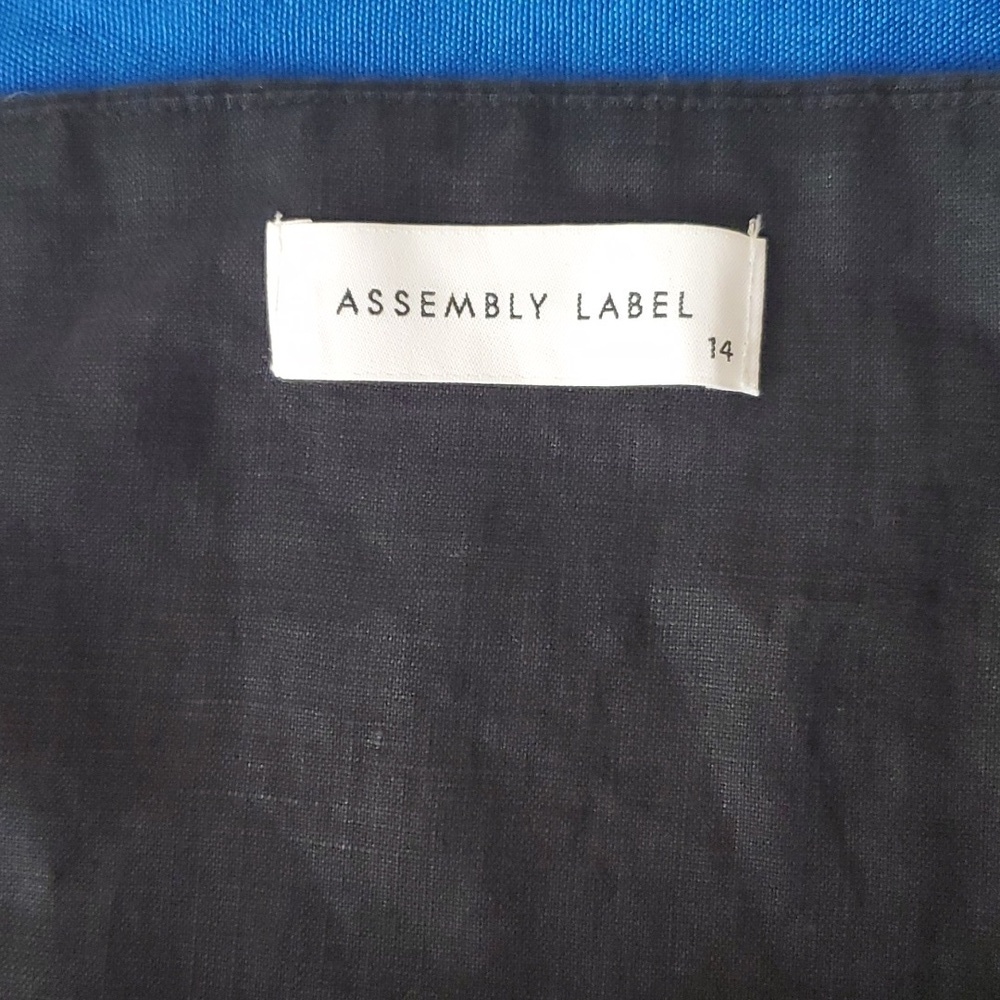 Assembly Label sz 14 100%  linen crop top spaghetti strap - Picture 4 of 7